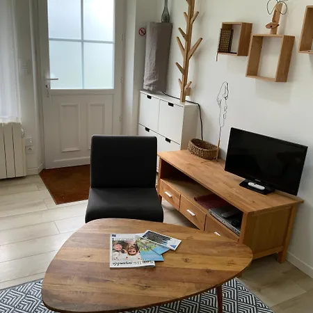 Holiday home La Maisonnette De *